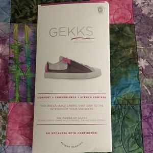 GEKKS shoe liners.